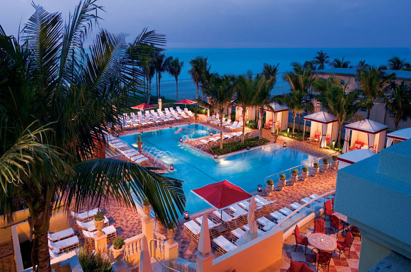 Acqualina Resort & Spa beach
